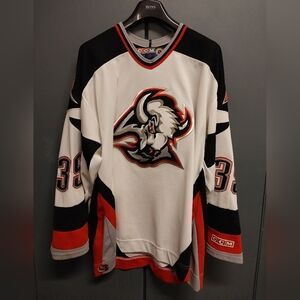 Ccm Vtg. Buffalo Sabers Goats Head Dominic Hasek Size Xl